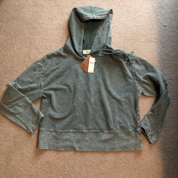 Anthropologie Tops - NWT Anthropologie t.la Hoodie Sweatshirt Hoodie Medium Moss